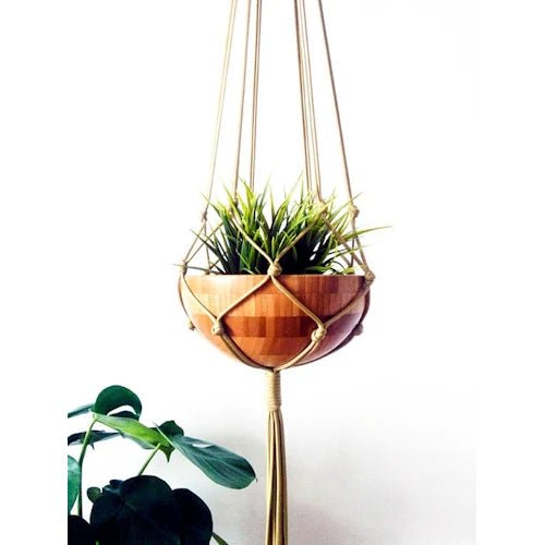 Macrame Plant Hanger / Pot Holder ~ Mitch's Backyard